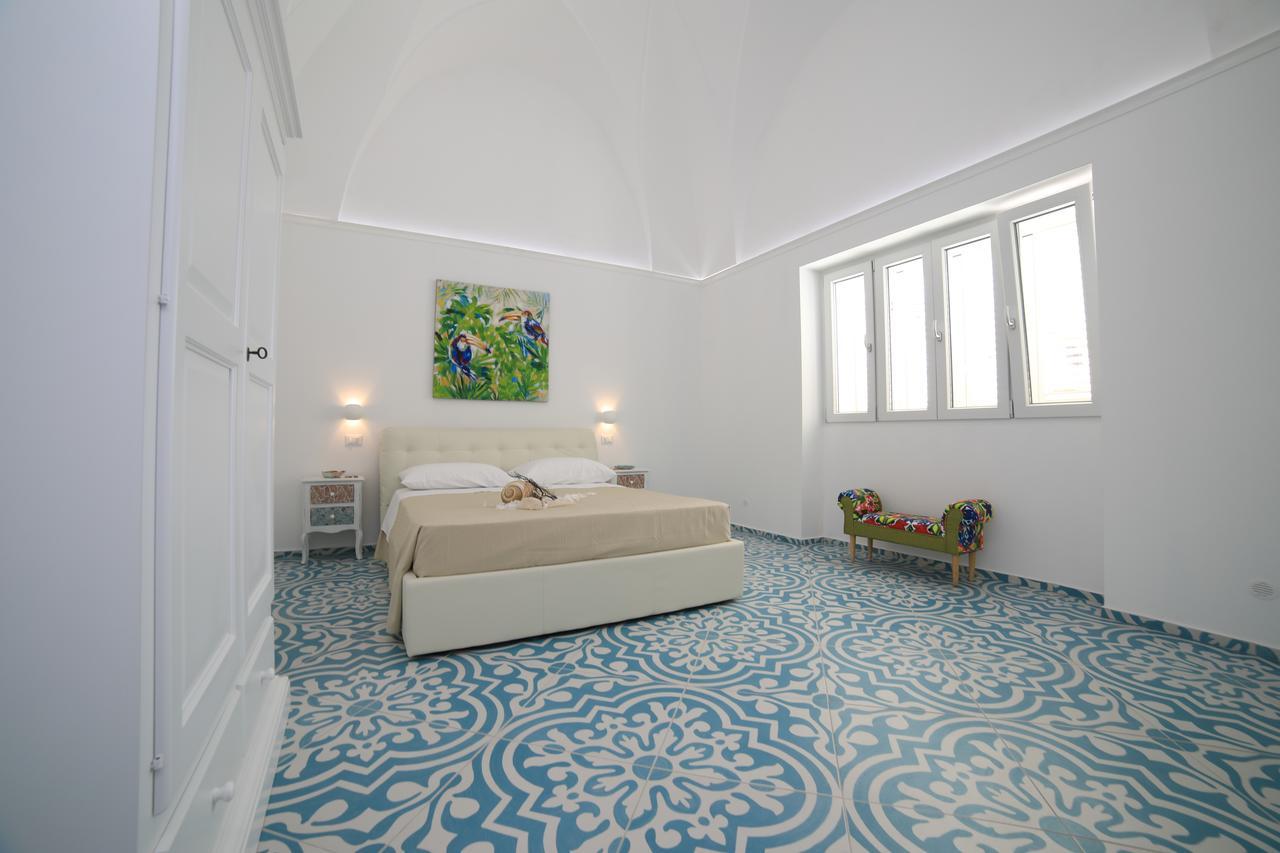 White Aurora Rooms Porto Cesareo Exterior foto